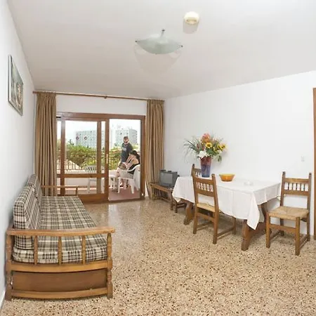 White - Adults Only 4* Ibiza città