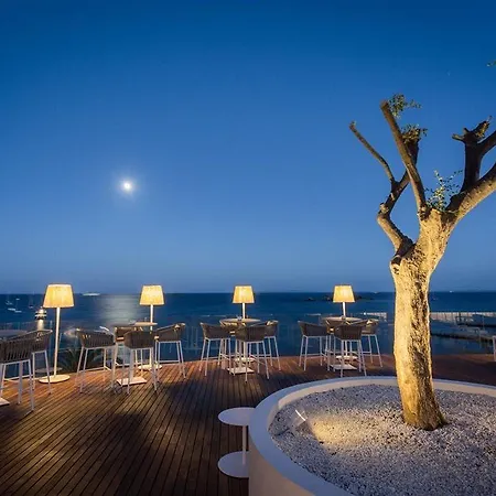 One Ibiza 5* Ibiza città