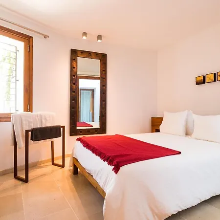 Homes Xereca -Ibiza - Dalt Vila Apartment