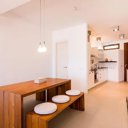 Homes Xereca -Ibiza - Dalt Vila Apartment