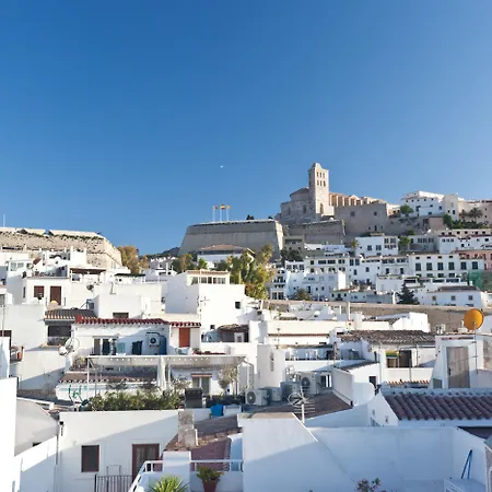Ryans La Marina (adults Only)