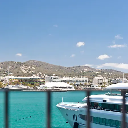 Ryans La Marina (adults Only)