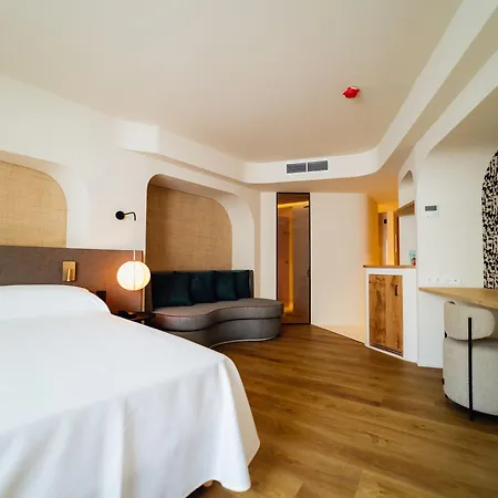 Pacha Hotel 4* Ibiza Town