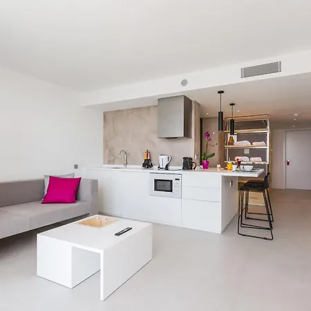 One Ibiza 5* Ibiza città