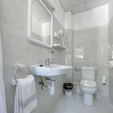 Figueretes Hotel Ibiza città