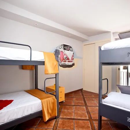 Ryans La Marina (adults Only) Ibiza città