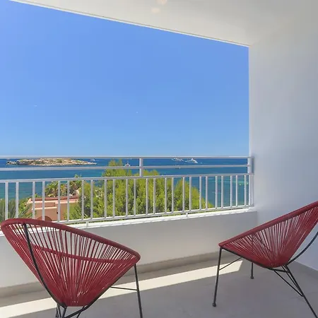 White - Adults Only Aparthotel