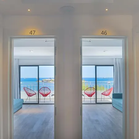 White - Adults Only Aparthotel 4*