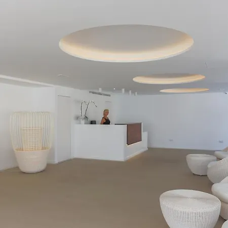 White - Adults Only Aparthotel 4*