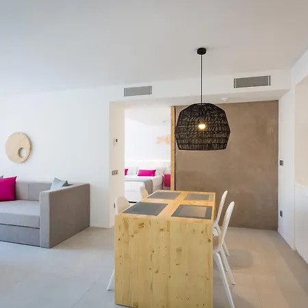 One Ibiza Hotel 5*