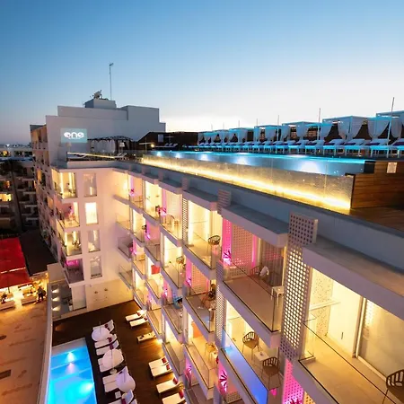 One Ibiza 5*