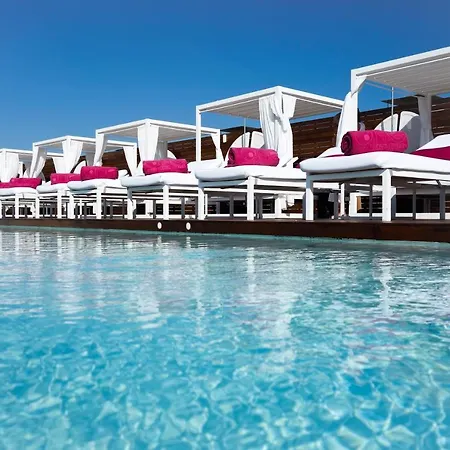 One Ibiza Ibiza città