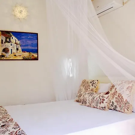 Casa Klod Holiday home *