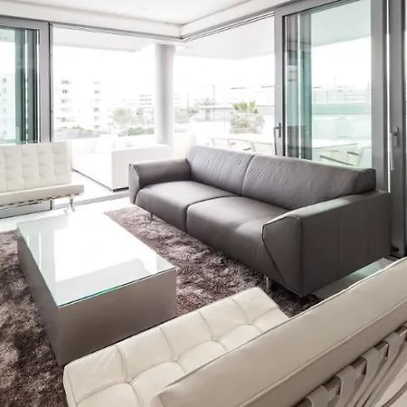 Appartement Remarkable 3 Bedroom In Eivissa *