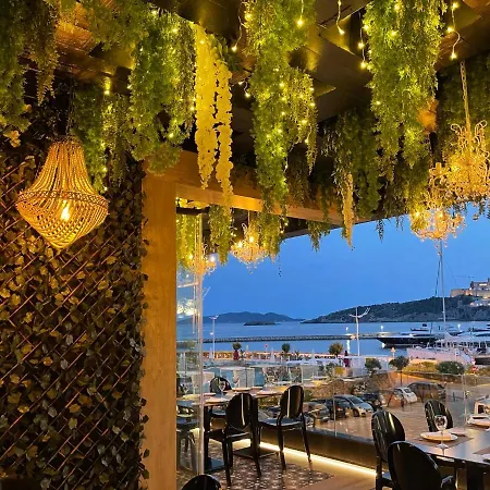 Hotel Corso & Ibiza Town