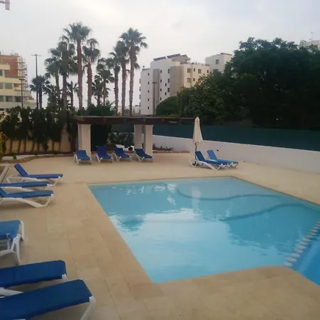 Alloggio in famiglia Privada Marina Botafoch 2 *