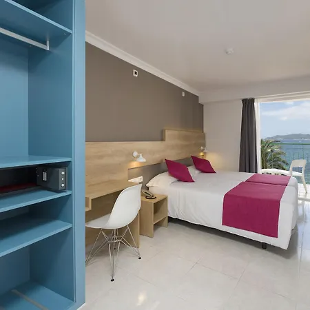 Vibra Maritimo 3* Ibiza
