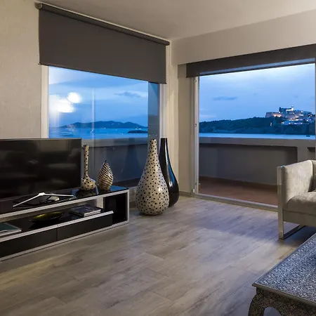 Corso & Ibiza Town