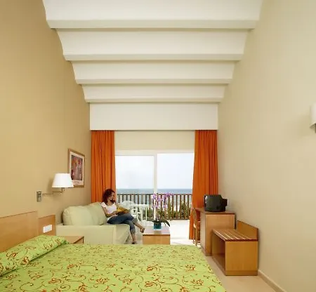 Hotel Fiesta Club Playa D'en Bossa