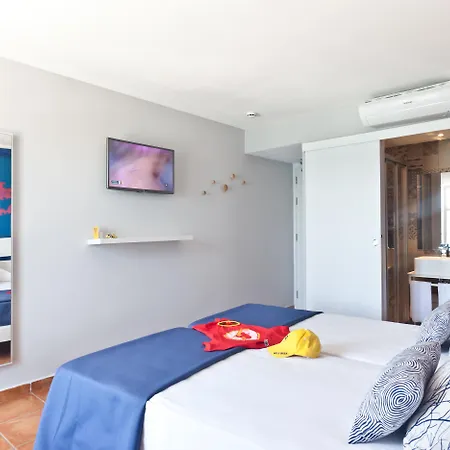 Hotel Ryans La Marina (adults Only) 3*