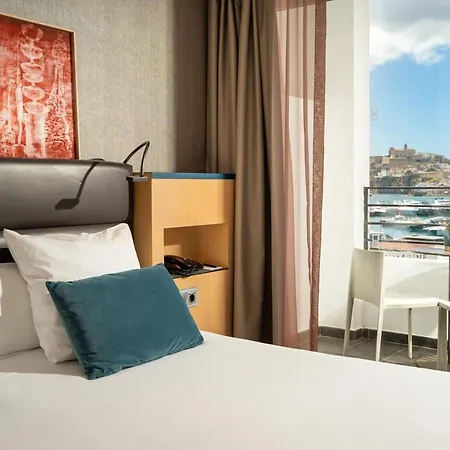 Ocean Drive 4*