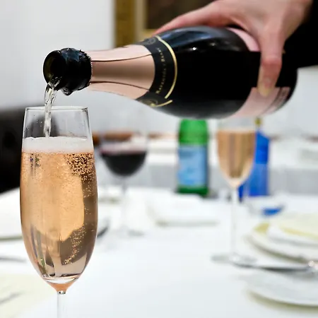 米拉多达特酒店 酒店 伊维萨镇