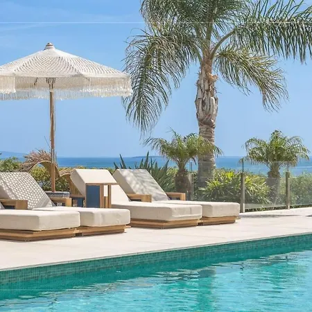 Wave Villa