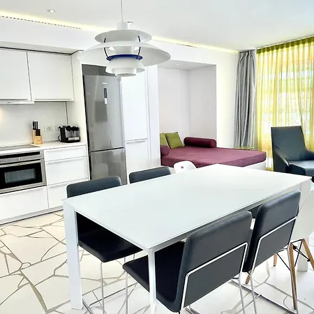 Luxury Boas- Best Location Apartment *