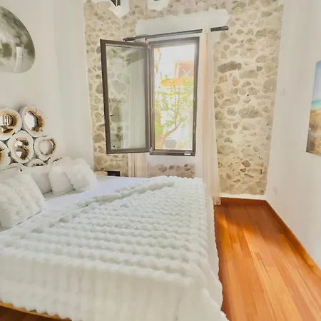 Casa Klod Holiday home *
