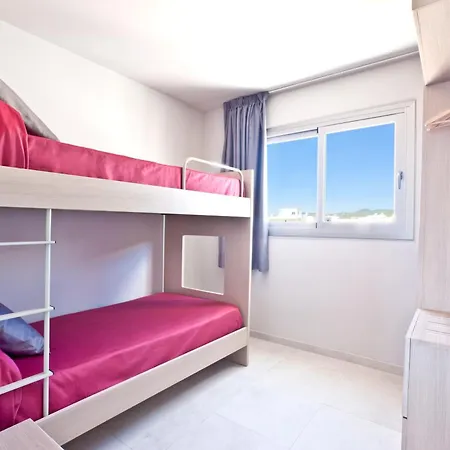 Ryans - Only Adults Aparthotel