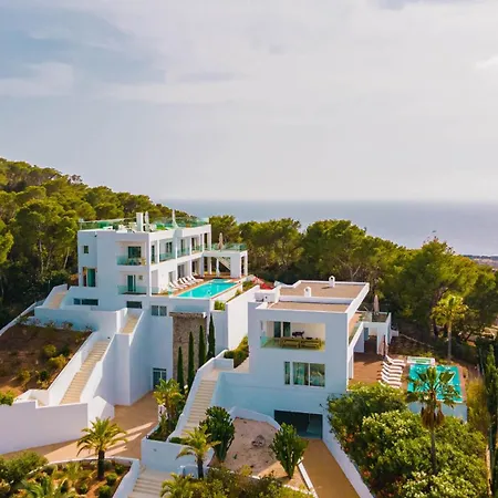 Julia - Cala Moli Villa Ibiza Town