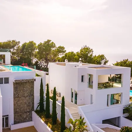 Julia - Cala Moli Ibiza Town
