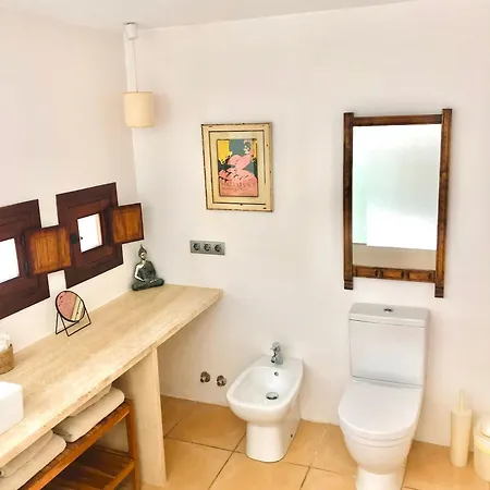 Es Repaire Near To Playa Den Bossa Villa Ibiza Town