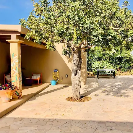 Villa Es Repaire Near To Playa Den Bossa