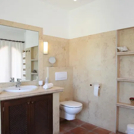 La Finca Hotel