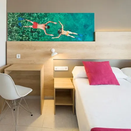 Vibra Maritimo 3* Ibiza