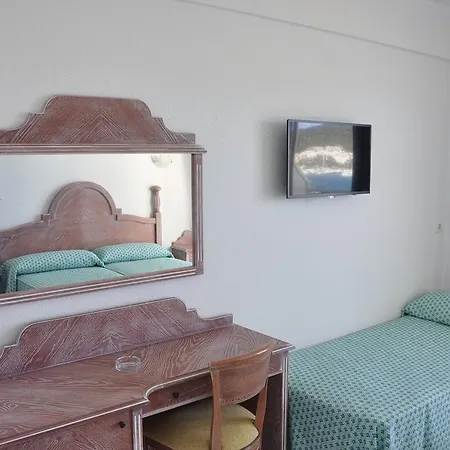 Neptuno Hotel 3*