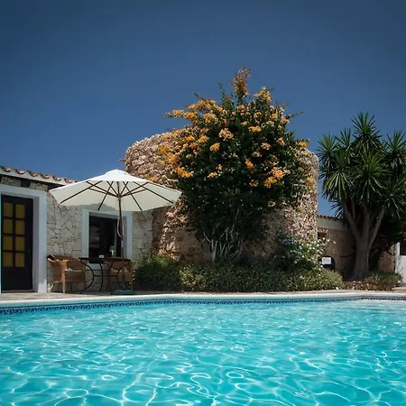 La Finca Hotel *