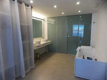 Hotel B-llobet Sun & Confort