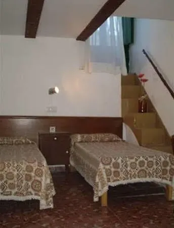 Casa De Huespedes La Pena Affittacamere