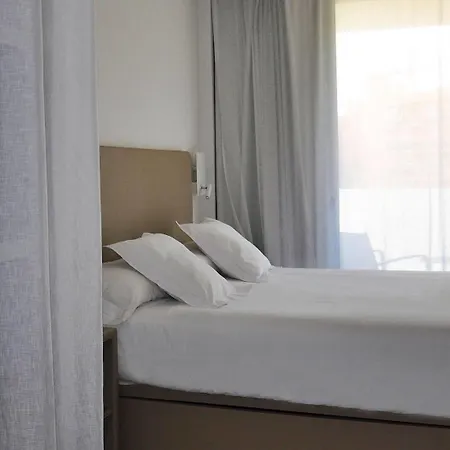 Hotel B-llobet Sun & Confort Ibiza città