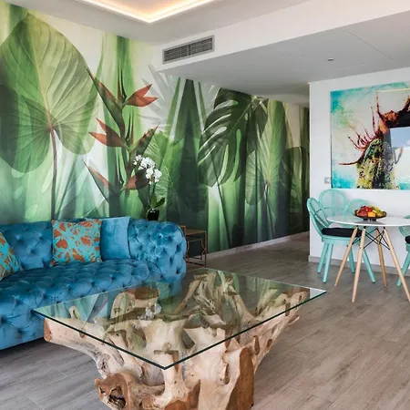 Hotel Corso & Ibiza Town