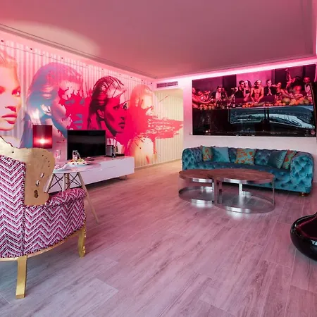 Corso & Hotel Ibiza Town