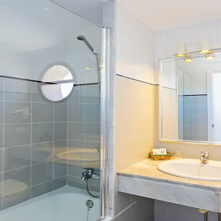 Molins Park Hotel