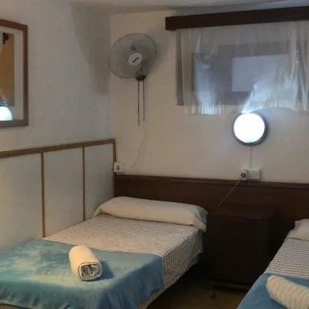 Affittacamere Casa De Huespedes La Pena