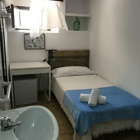 Affittacamere Casa De Huespedes La Pena Ibiza città