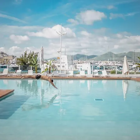 Hotel Corso & 4*