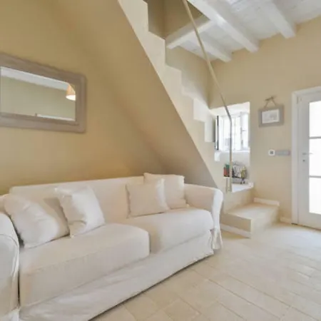Dalt Vila House Apartment