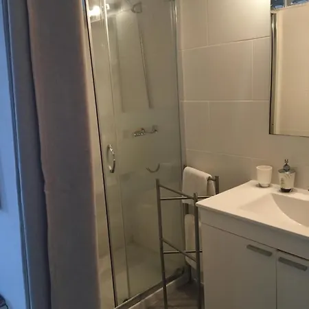 Casa De Huespedes La Pena Affittacamere 2*