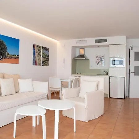 Llobet Ibiza 3* Ibiza città